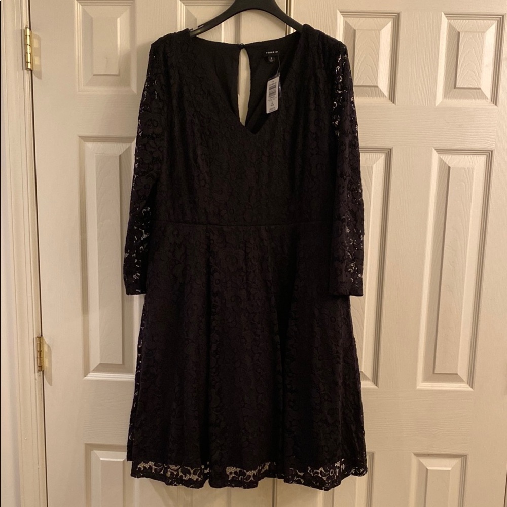 Torrid Elegant Black Lace Dress with pockets.
